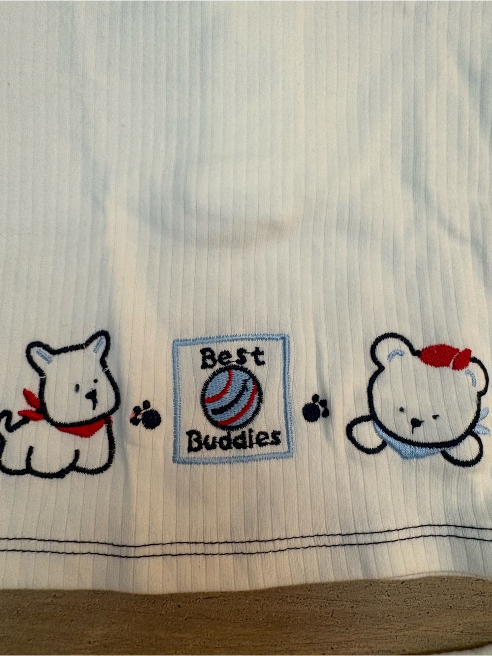 Vitamins Baby Vintage 1999 NWT 2-Piece Set 0-3M Best Buddies Bear Embroidered - Picture 2 of 7